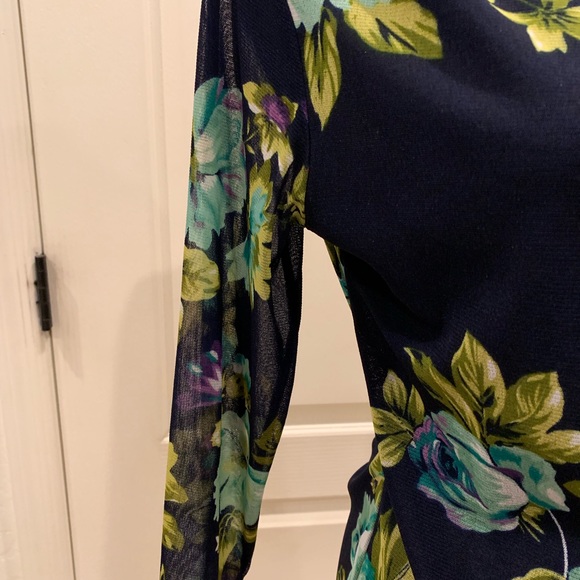 Coldwater creek blouse 🌸Size XS - Picture 3 of 4